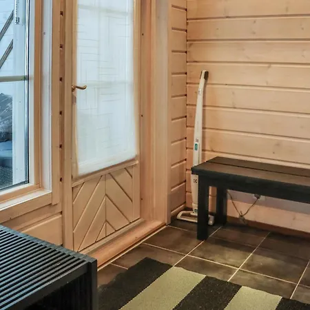 Casa de Férias Aurinko-saaga 2 Paritalo Lasiterassihuon By Interhome